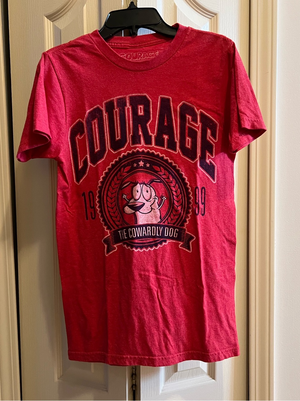 Adult Courage the Cowardly Dog Red Graphic Tee